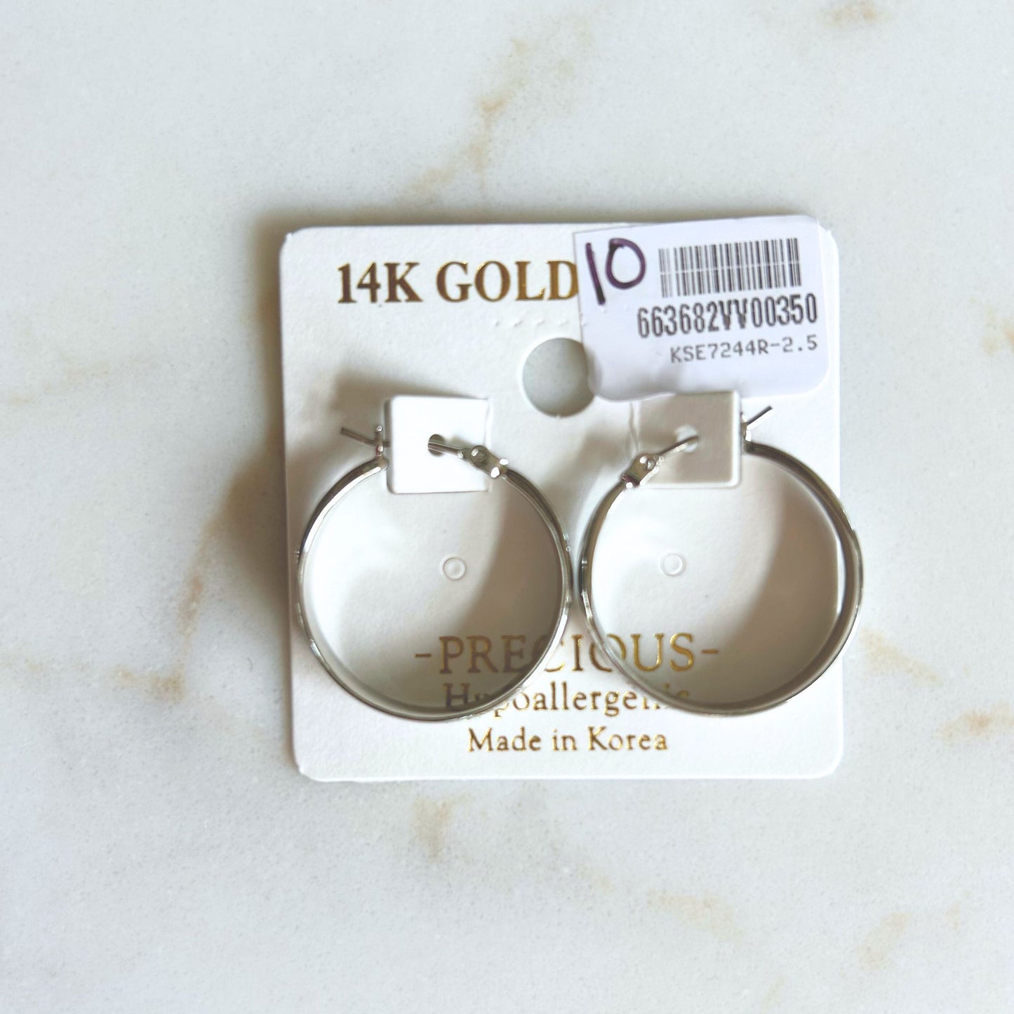 Jewelry: Hoop Earrings